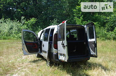 Минивэн Fiat Doblo 2007 в 