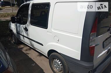 Хэтчбек Fiat Doblo 2003 в Чернигове