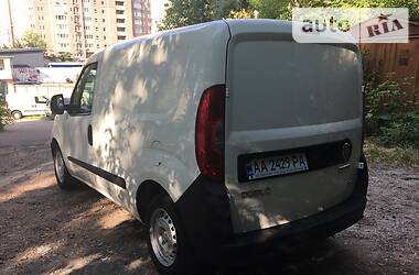 Грузопассажирский фургон Fiat Doblo 2016 в Киеве