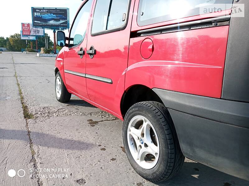 Минивэн Fiat Doblo 2001 в Черновцах