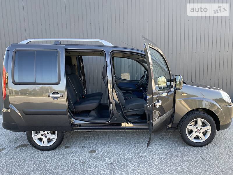 Универсал Fiat Doblo 2008 в Дрогобыче