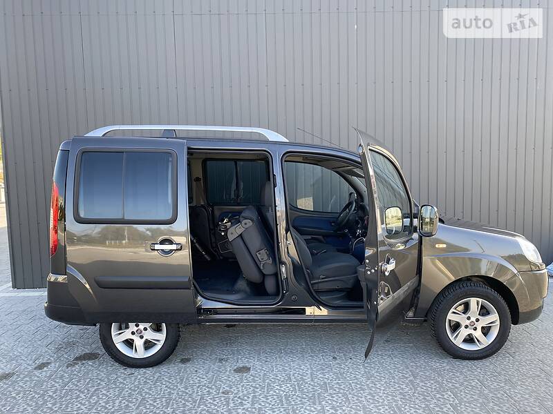 Универсал Fiat Doblo 2008 в Дрогобыче