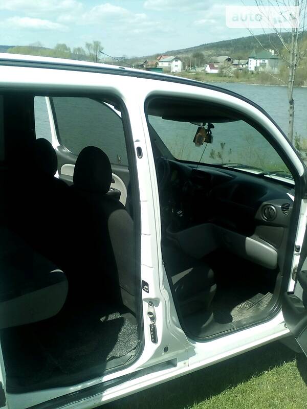 Минивэн Fiat Doblo 2007 в Дрогобыче фото 9 Минивэн Fiat Doblo 2007 в Дрогобыче