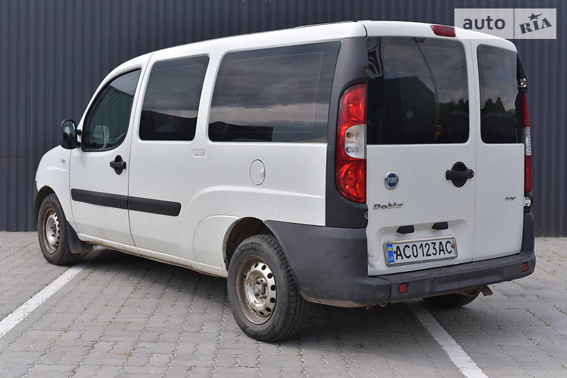 Пикап Fiat Doblo 2006 в Нововолынске