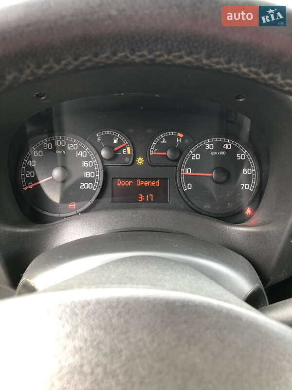 Универсал Fiat Doblo 2009 в Хусте