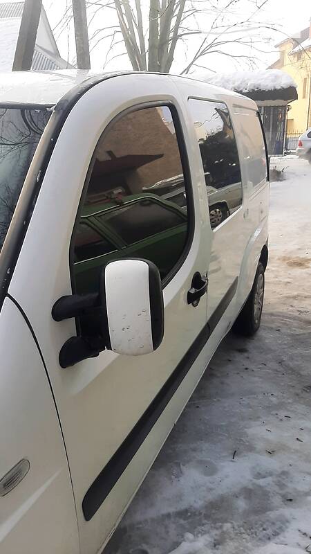 Минивэн Fiat Doblo 2008 в Турке