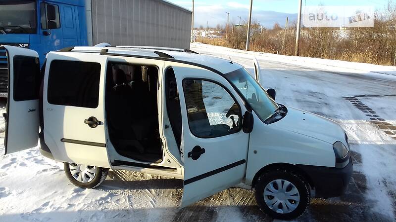 Универсал Fiat Doblo 2001 в Дрогобыче