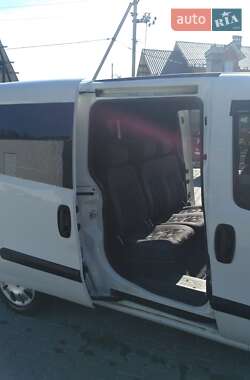 Минивэн Fiat Doblo 2010 в 