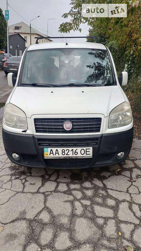 Fiat Doblo 2010