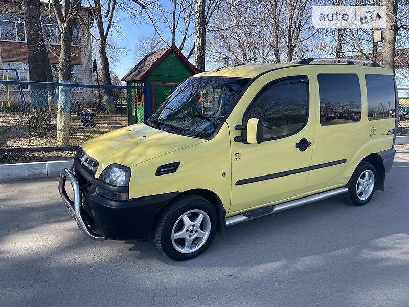 Минивэн Fiat Doblo 2003 в Виннице