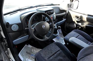 Мінівен Fiat Doblo 2004 в 