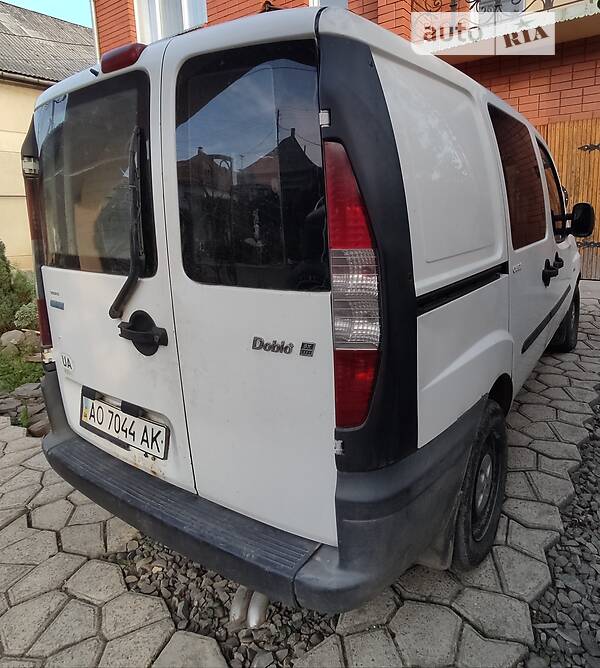Универсал Fiat Doblo 2004 в Мукачево