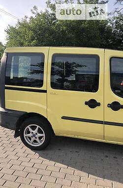 Универсал Fiat Doblo 2004 в Киеве