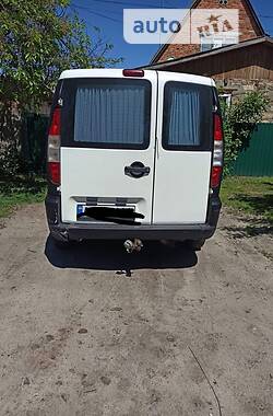 Вантажопасажирський фургон Fiat Doblo 2003 в Переяславі