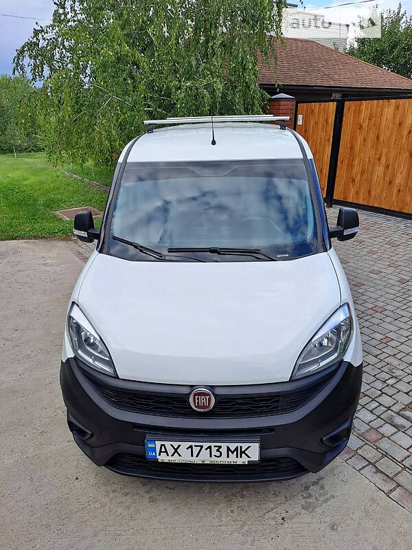 Вантажний фургон Fiat Doblo 2017 в Харкові