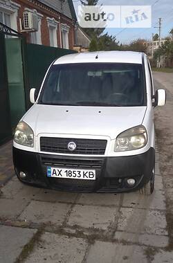 Вантажопасажирський фургон Fiat Doblo 2006 в Харкові