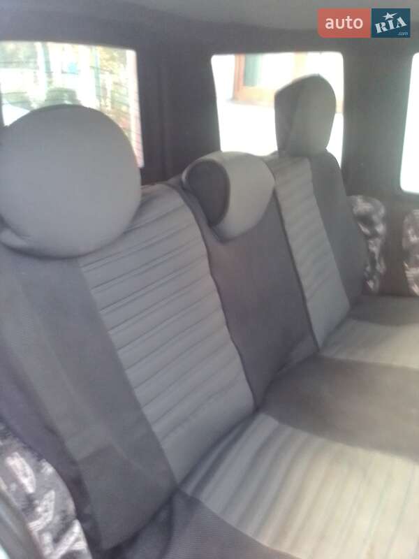 Минивэн Fiat Doblo 2004 в Ивано-Франковске фото 3 Минивэн Fiat Doblo 2004 в Ивано-Франковске
