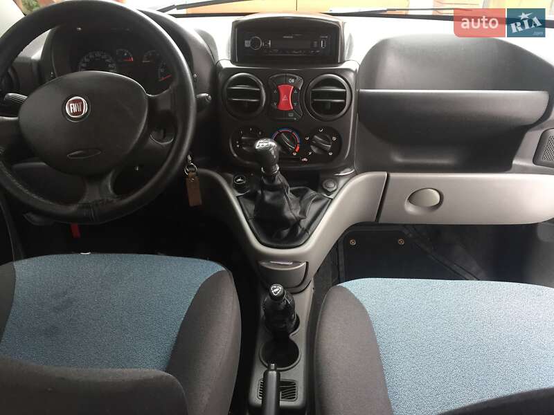 Минивэн Fiat Doblo 2007 в Ровно