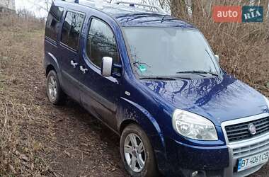 Минивэн Fiat Doblo 2009 в Киеве