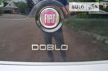 Минивэн Fiat Doblo 2012 в Черновцах