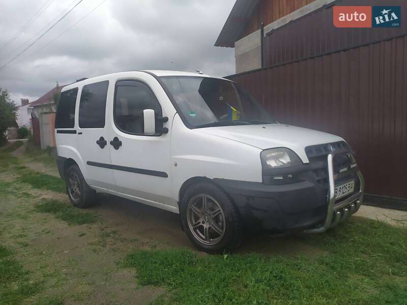 Минивэн Fiat Doblo 2003 в Виннице