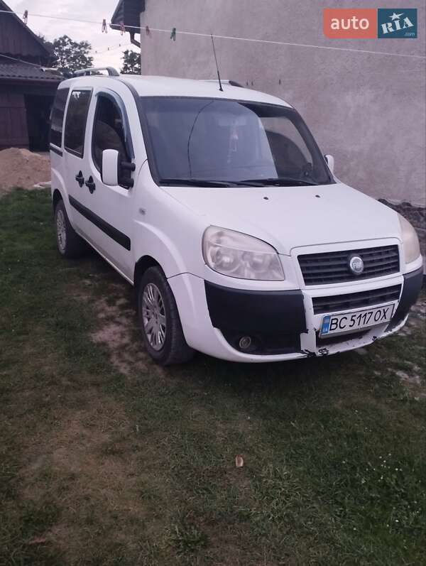 Минивэн Fiat Doblo 2007 в Ходорове