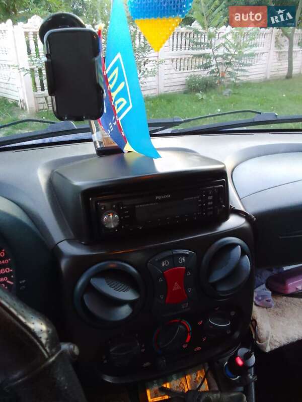 Минивэн Fiat Doblo 2005 в Умани