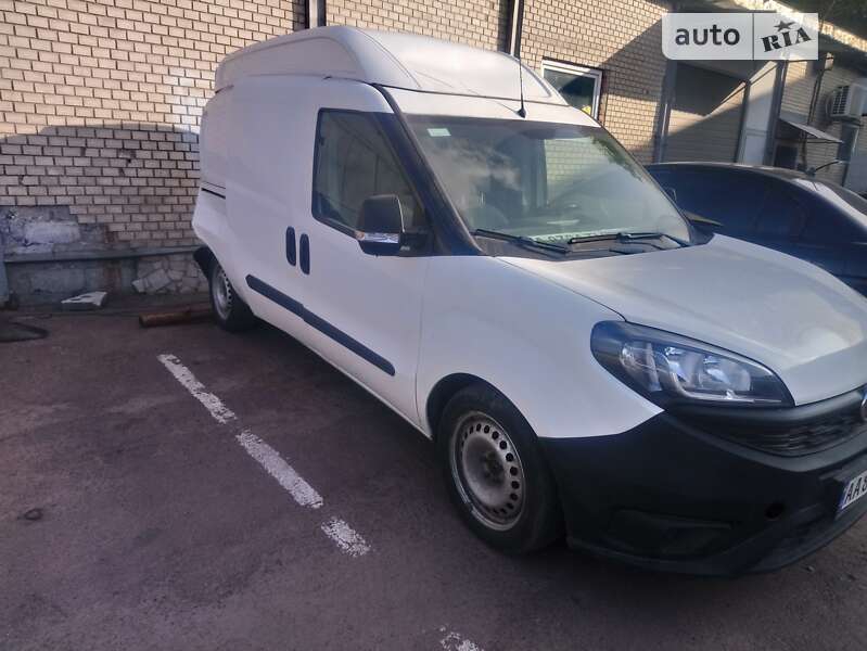 Грузовой фургон Fiat Doblo 2018 в Киеве