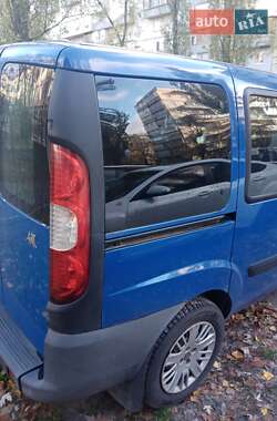 Минивэн Fiat Doblo 2007 в Киеве