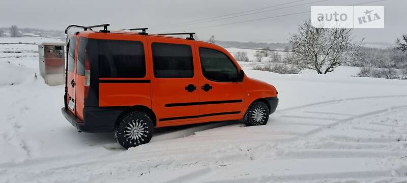 Минивэн Fiat Doblo 2003 в Шумске