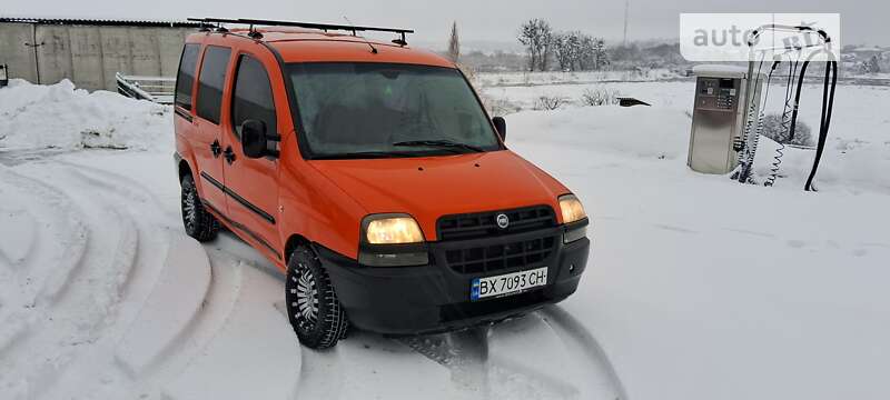 Минивэн Fiat Doblo 2003 в Шумске