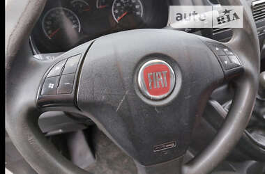 Грузовой фургон Fiat Doblo 2013 в 