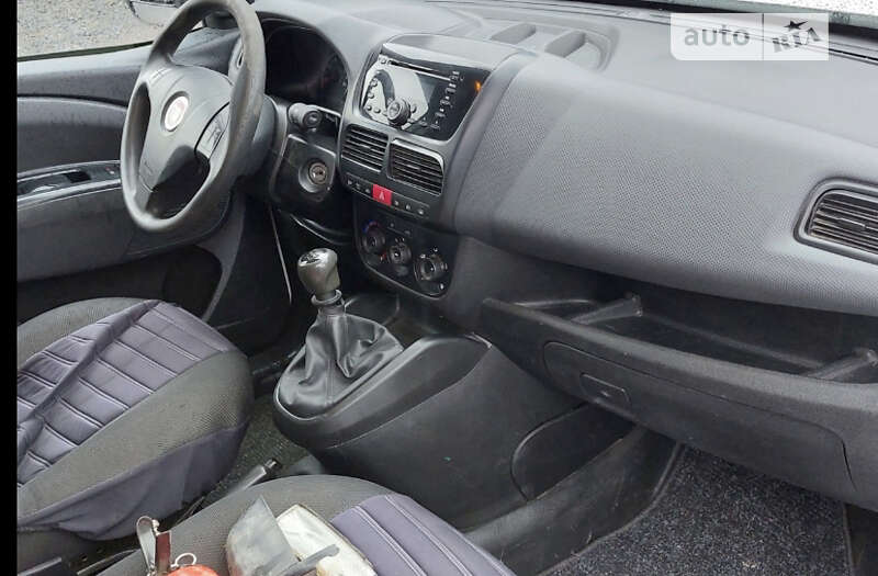 Грузовой фургон Fiat Doblo 2013 в Мукачево фото 13 Грузовой фургон Fiat Doblo 2013 в Мукачево
