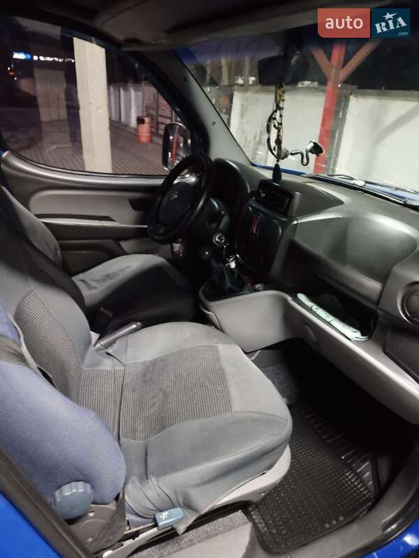 Мінівен Fiat Doblo 2009 в Білій Церкві