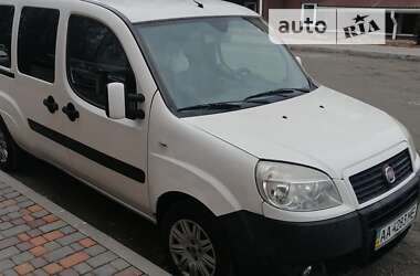 Минивэн Fiat Doblo 2009 в Киеве