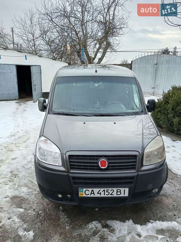 Минивэн Fiat Doblo 2007 в Звенигородке