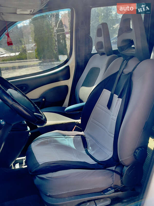 Минивэн Fiat Doblo 2003 в Трускавце фото 14 Минивэн Fiat Doblo 2003 в Трускавце