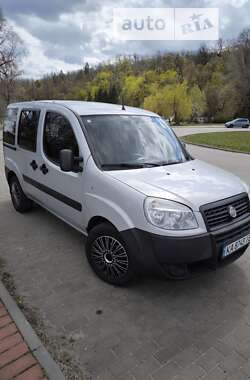 Мінівен Fiat Doblo 2010 в Каневі