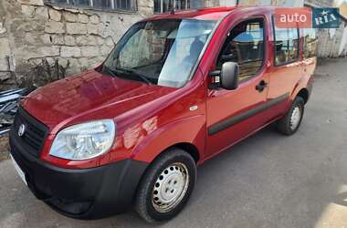 Минивэн Fiat Doblo 2009 в Калиновке