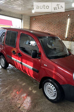 Мінівен Fiat Doblo 2011 в Рокитному