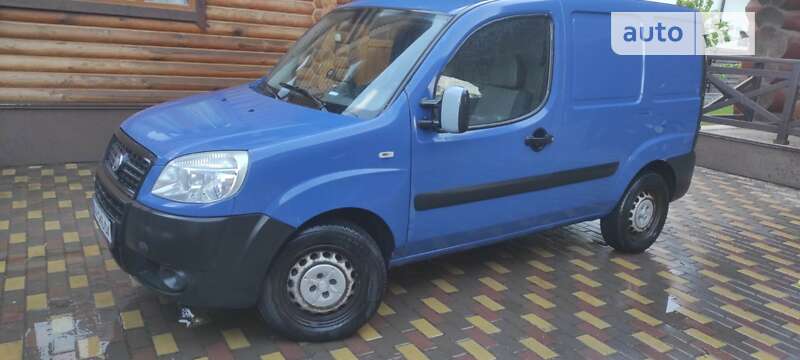 Грузовой фургон Fiat Doblo 2013 в Киеве фото 9 Грузовой фургон Fiat Doblo 2013 в Киеве