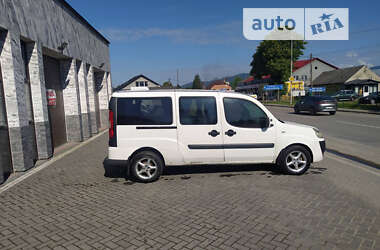 Минивэн Fiat Doblo 2005 в Хусте