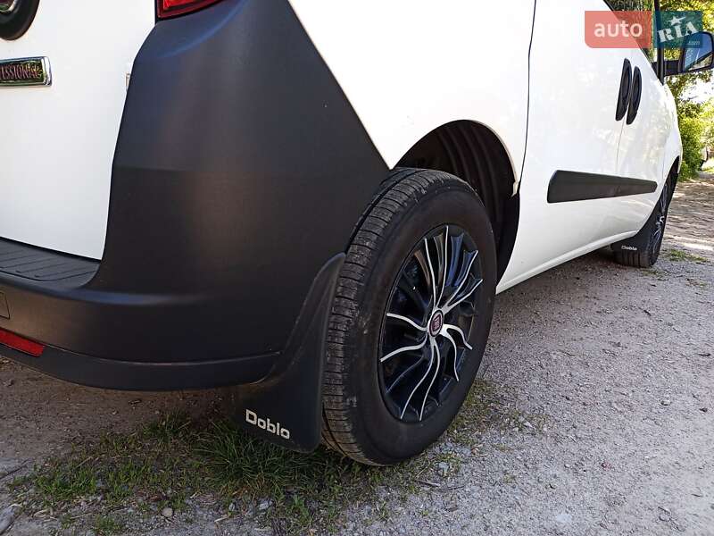Минивэн Fiat Doblo 2016 в Чернигове фото 3 Минивэн Fiat Doblo 2016 в Чернигове