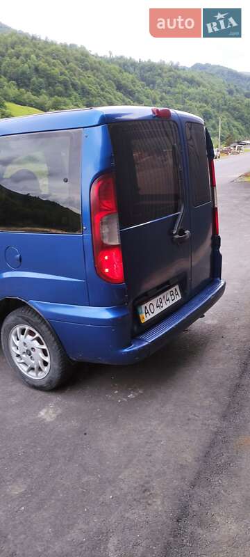 Минивэн Fiat Doblo 2007 в Тячеве