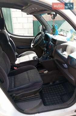 Минивэн Fiat Doblo 2003 в 