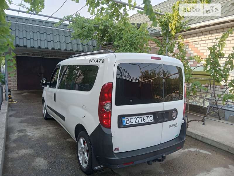 Мінівен Fiat Doblo 2010 в Херсоні