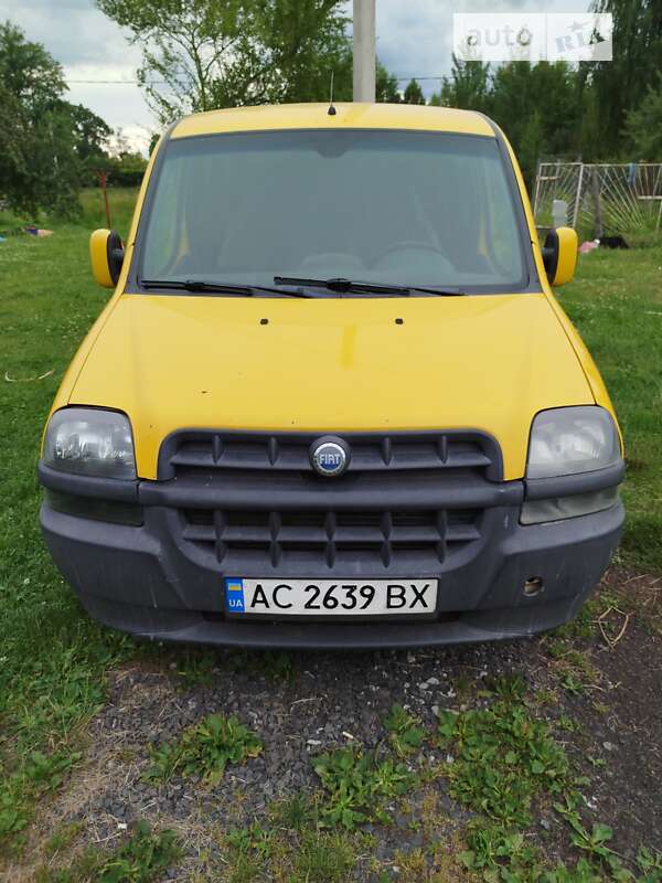 Грузопассажирский фургон Fiat Doblo 2001 в Маневичах