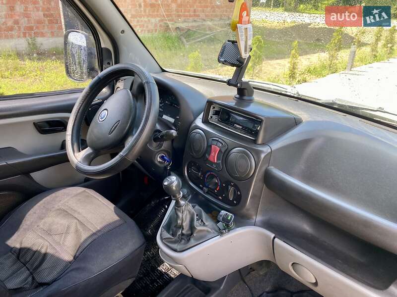 Минивэн Fiat Doblo 2006 в Сторожинце фото 13 Минивэн Fiat Doblo 2006 в Сторожинце