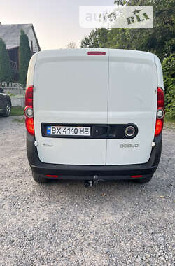 Грузовой фургон Fiat Doblo 2012 в Виньковцах