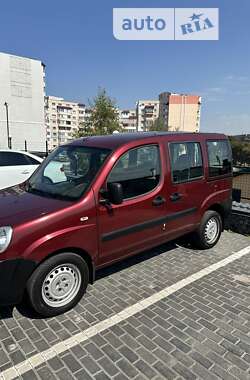 Минивэн Fiat Doblo 2011 в Ровно